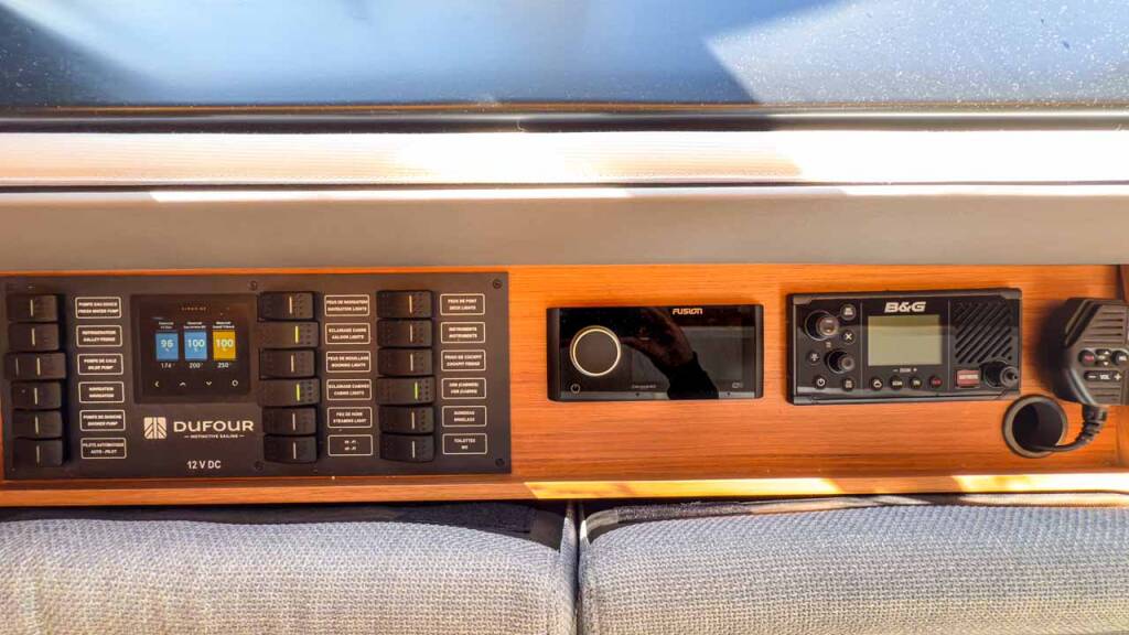 Segelyachten Dufour 41 Performance Nine to five