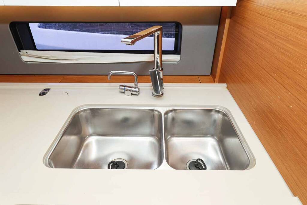 Sailing yacht Dufour 41 Kaylani