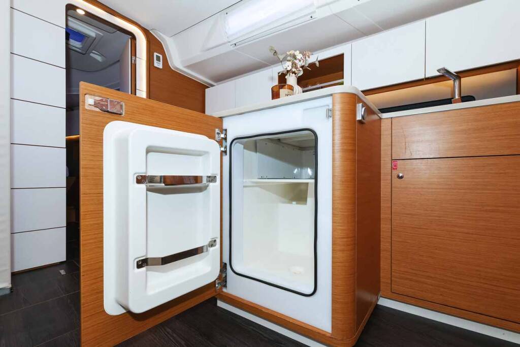 Sailing yacht Dufour 41 Kaylani