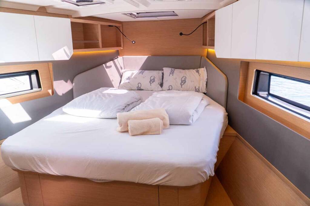 Sailing yacht Dufour 41 Super Bee