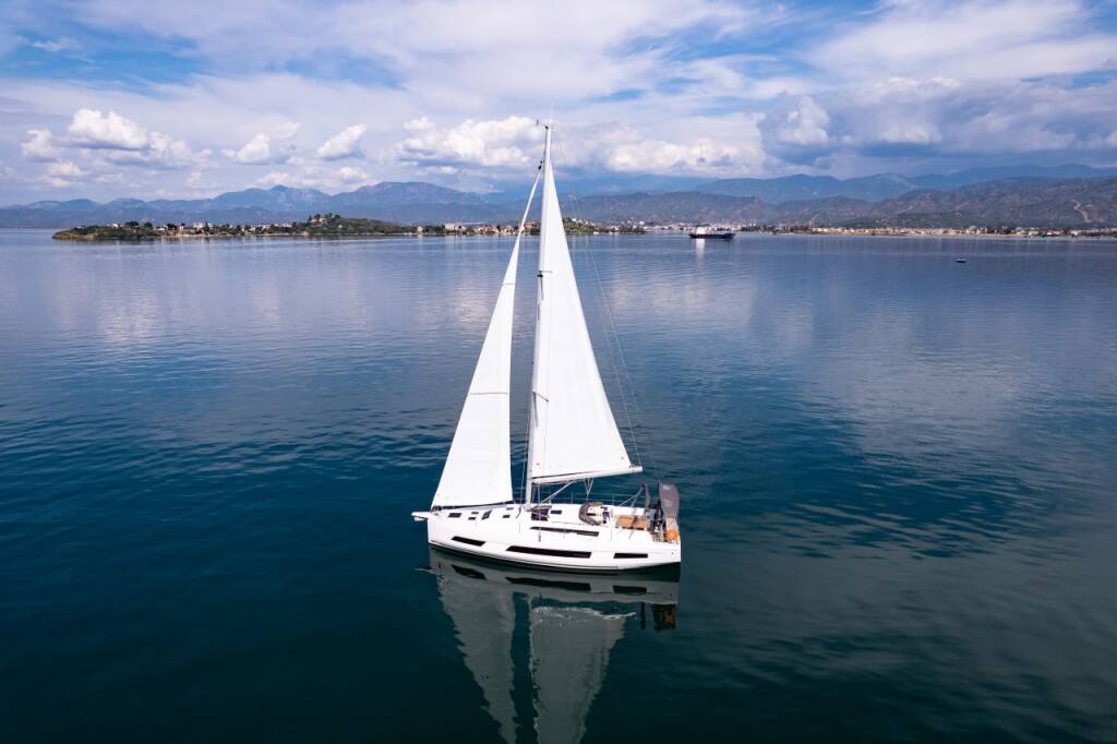 Sailing yacht Dufour 41 No Name