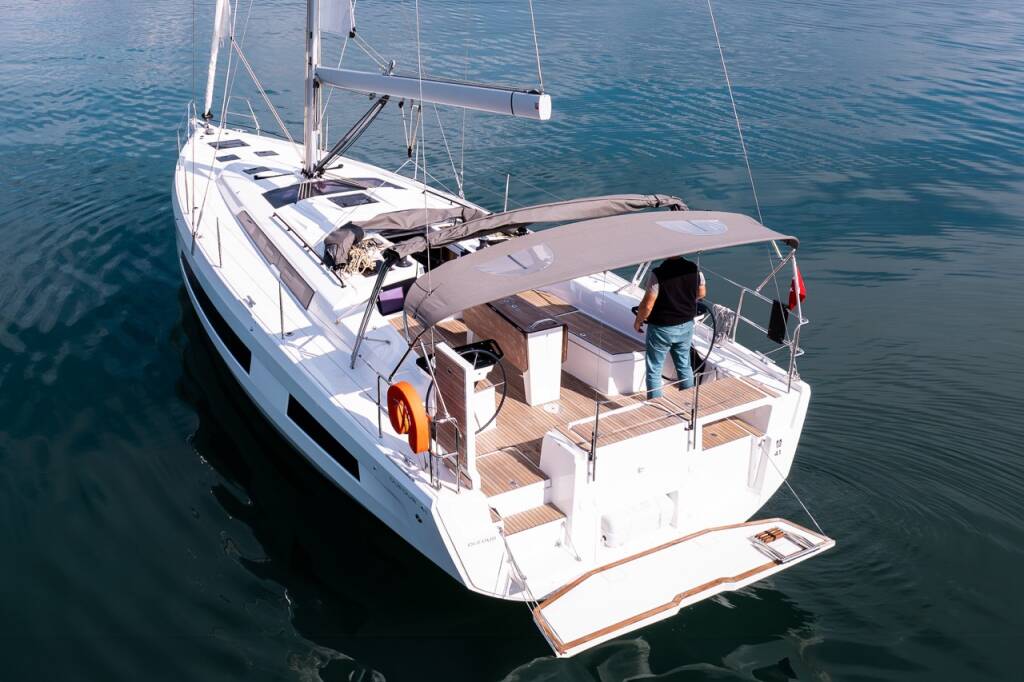 Sailing yacht Dufour 41 No Name