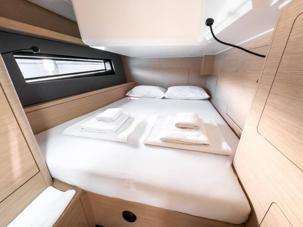 Sailing yacht Dufour 41 No Name