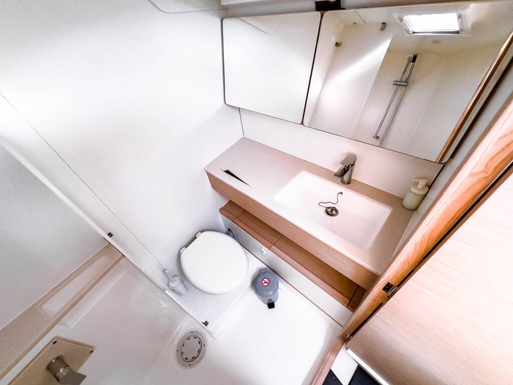 Sailing yacht Dufour 41 No Name