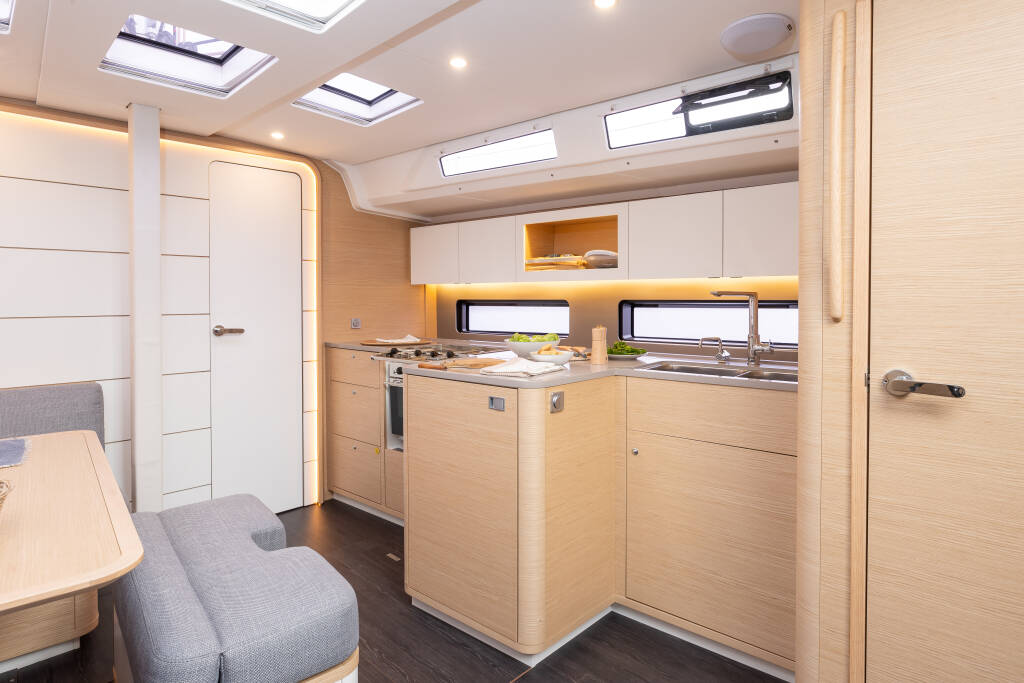 Sailing yacht Dufour 41 Sirena