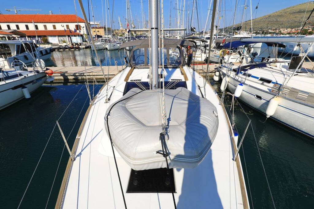 Sailing yacht Dufour 412 GL My Affair