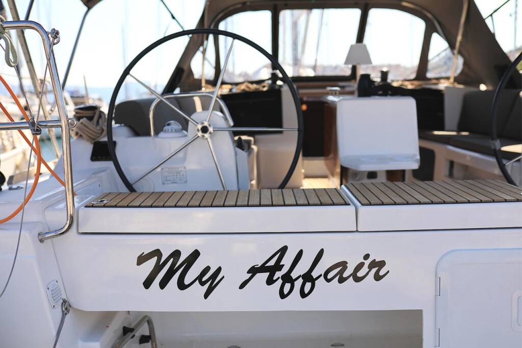 Sailing yacht Dufour 412 GL My Affair