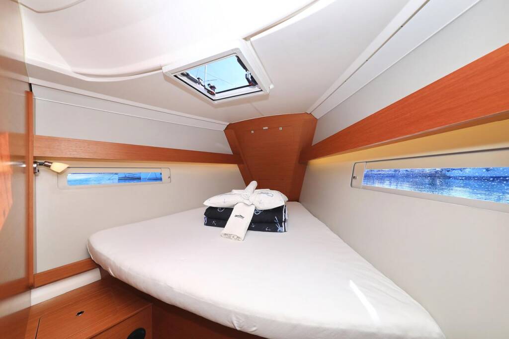 Sailing yacht Dufour 412 GL My Affair