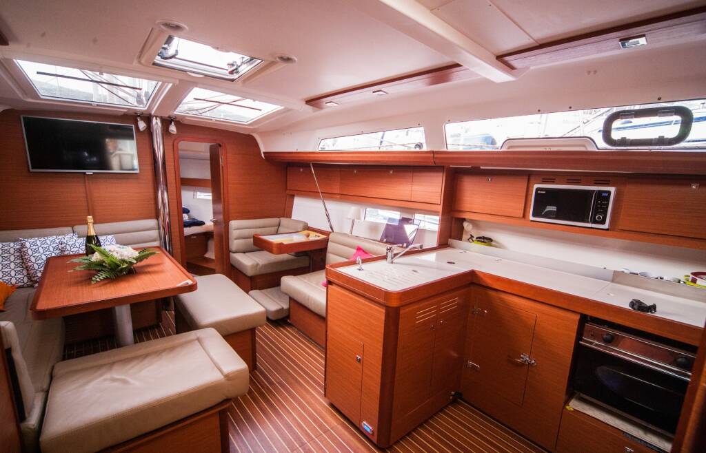 Segelyachten Dufour 412 GL Jasieque