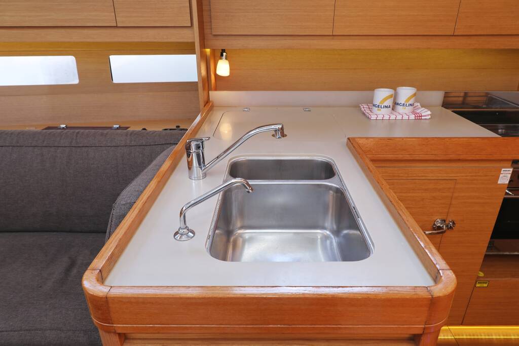 Sailing yacht Dufour 412 GL Alabama
