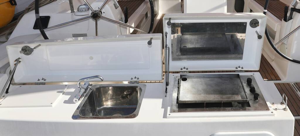 Sailing yacht Dufour 412 GL Alabama