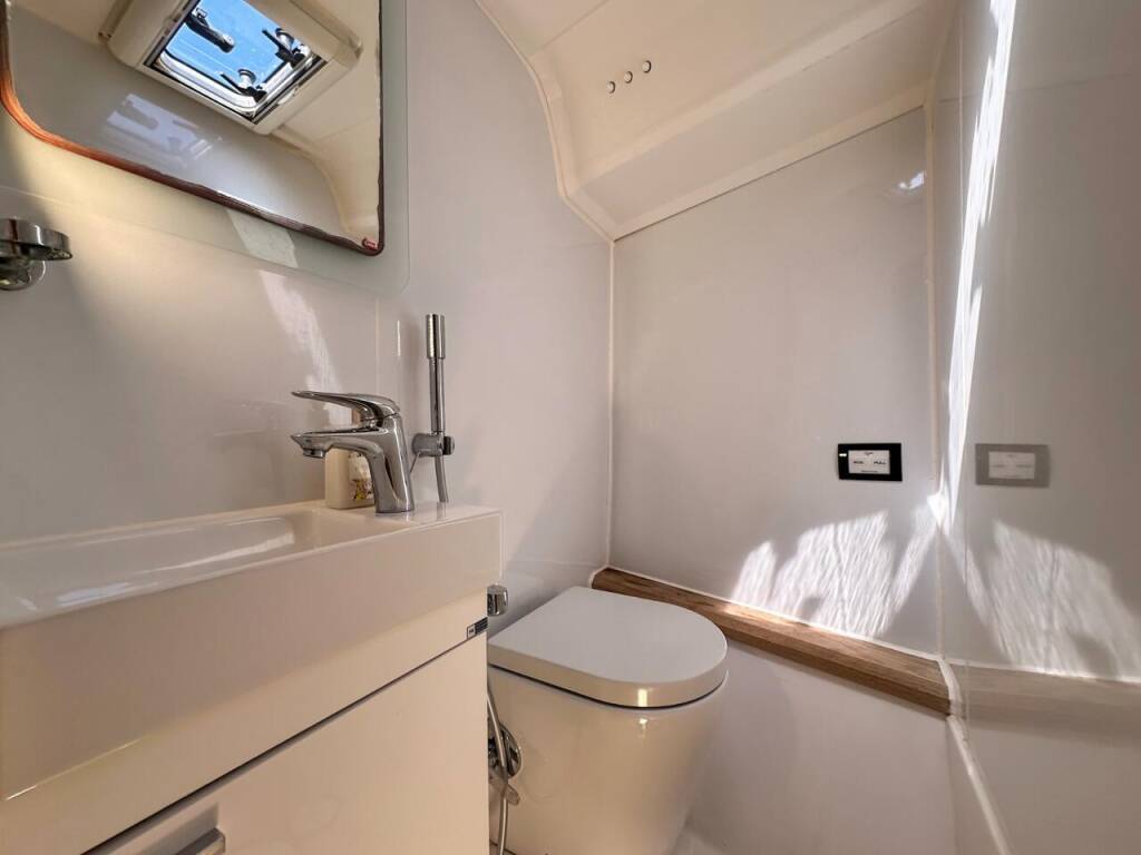 Sailing yacht Dufour 412 GL Dota Dream