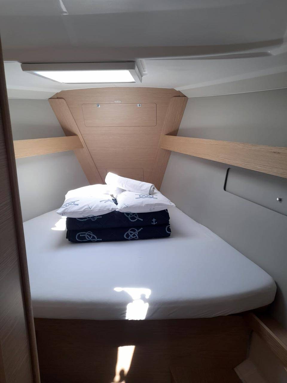 Segelyachten Dufour 412 Altair