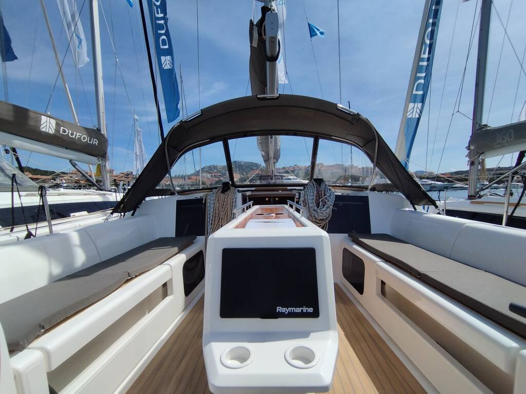Sailing yacht Dufour 412 Pamoja