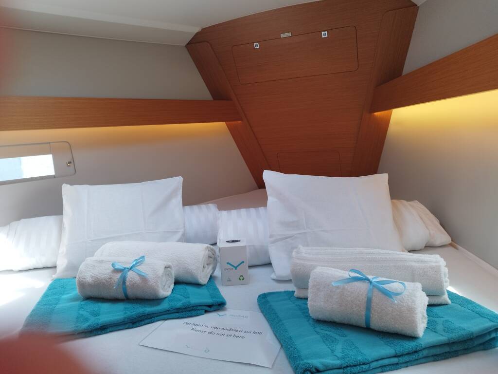 Sailing yacht Dufour 412 Pamoja