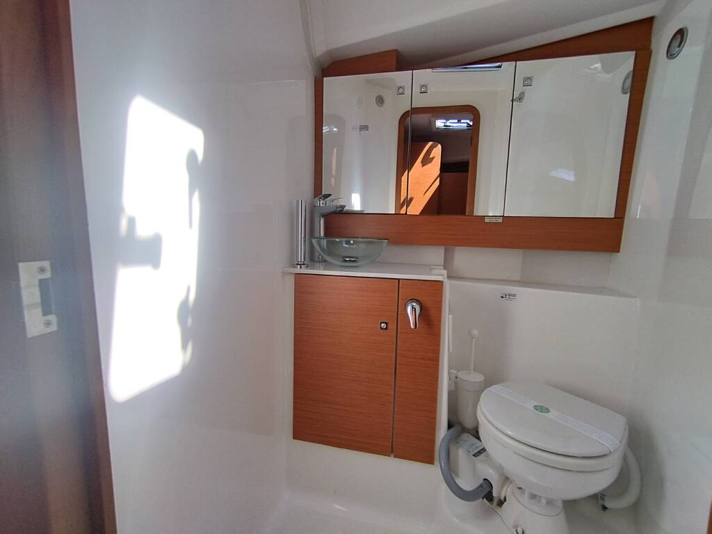 Sailing yacht Dufour 412 Pamoja
