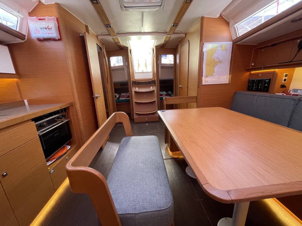 Segelyachten Dufour 430 GL Sweet