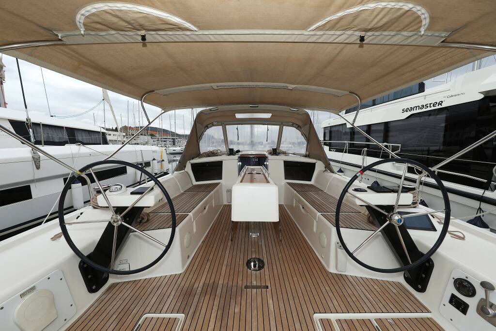 Sailing yacht Dufour 430 Maryland
