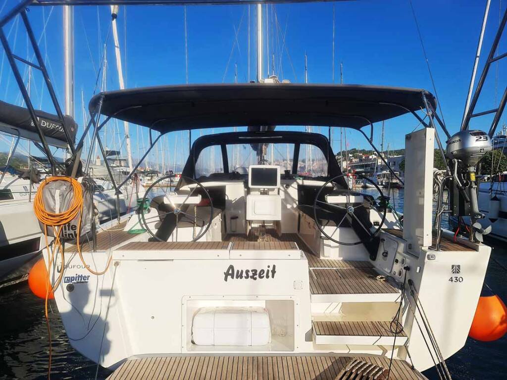 Segelyachten Dufour 430 Auszeit