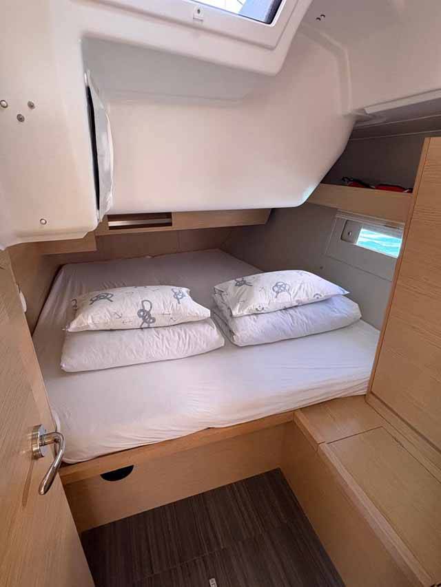 Segelyachten Dufour 430 Ansomo