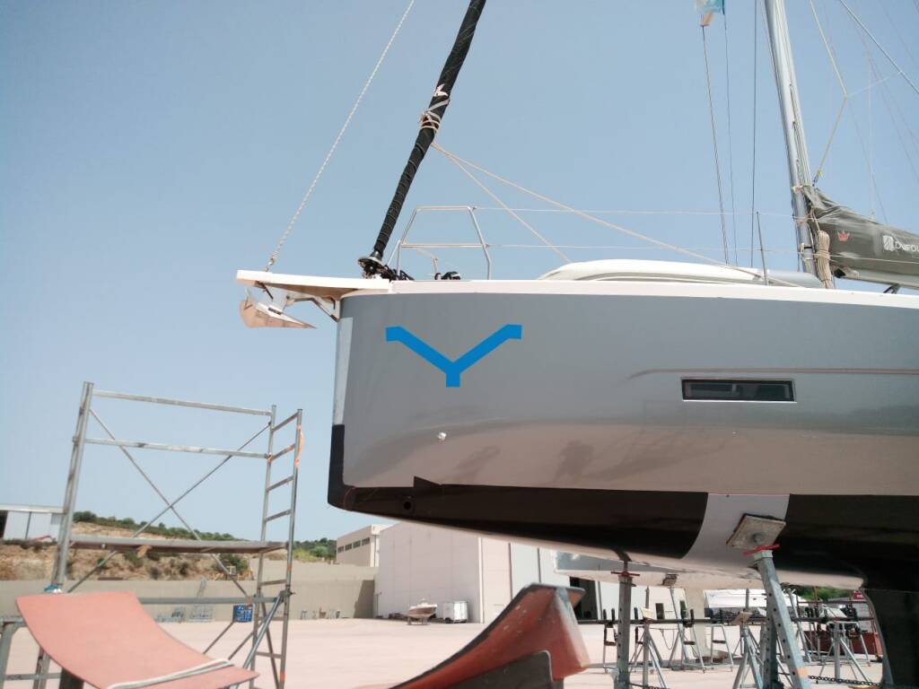 Sailing yacht Dufour 430 Billywig