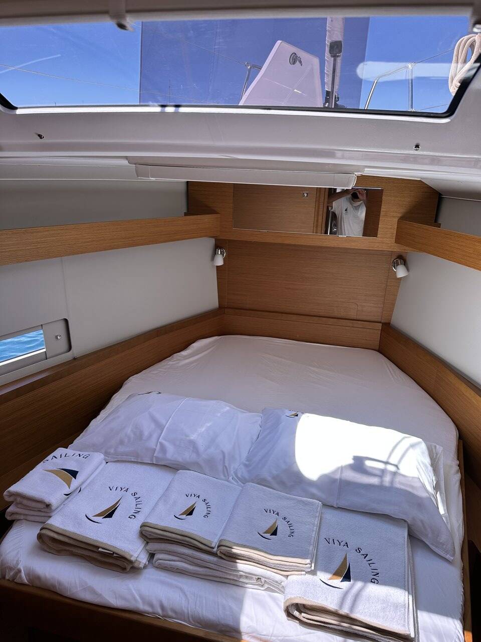 Sailing yacht Dufour 430 Brahms