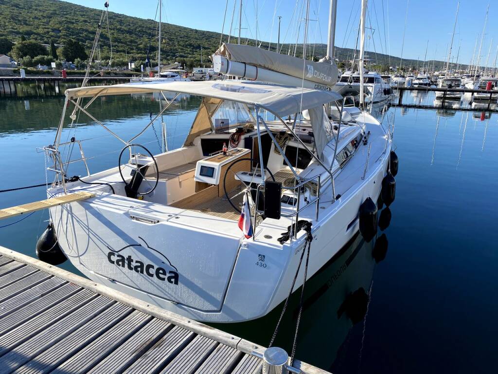 Segelyachten Dufour 430 Catacea
