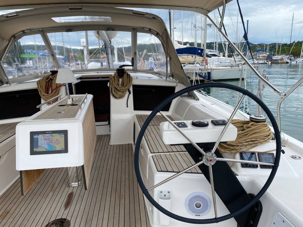 Segelyachten Dufour 430 Catacea