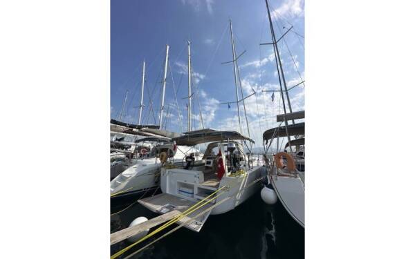 Dufour 430 Enki Fethiye, Yacht Club Mai
