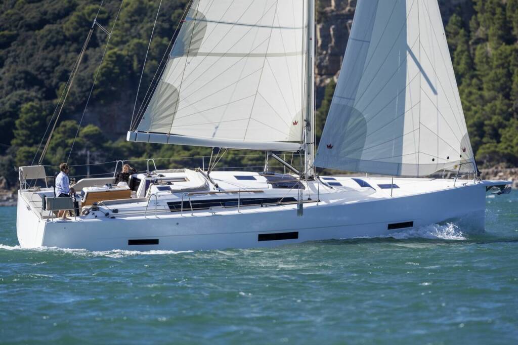 Segelyachten Dufour 430 CLASS