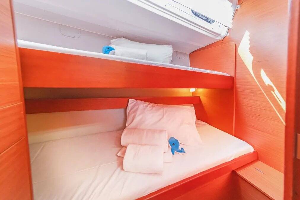 Segelyachten Dufour 430 Ocean Whisper