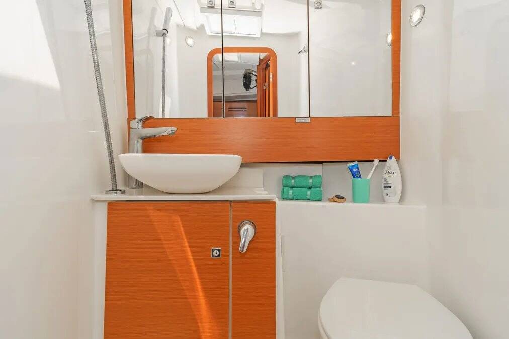 Segelyachten Dufour 430 Ocean Whisper