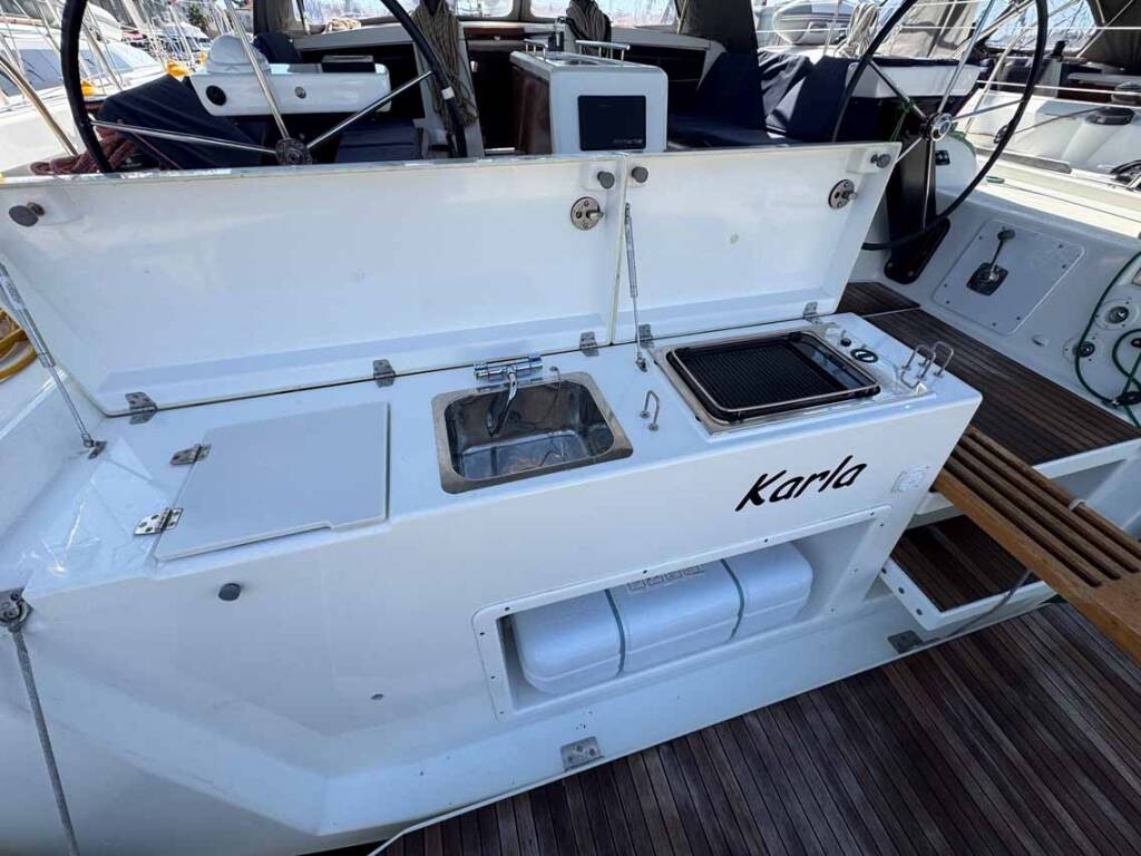 Segelyachten Dufour 430 Karla