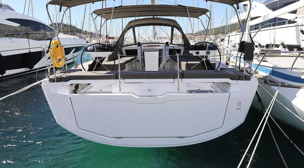 Dufour 44 Scooby Doo Marina Tehnomont Veruda, Pula
