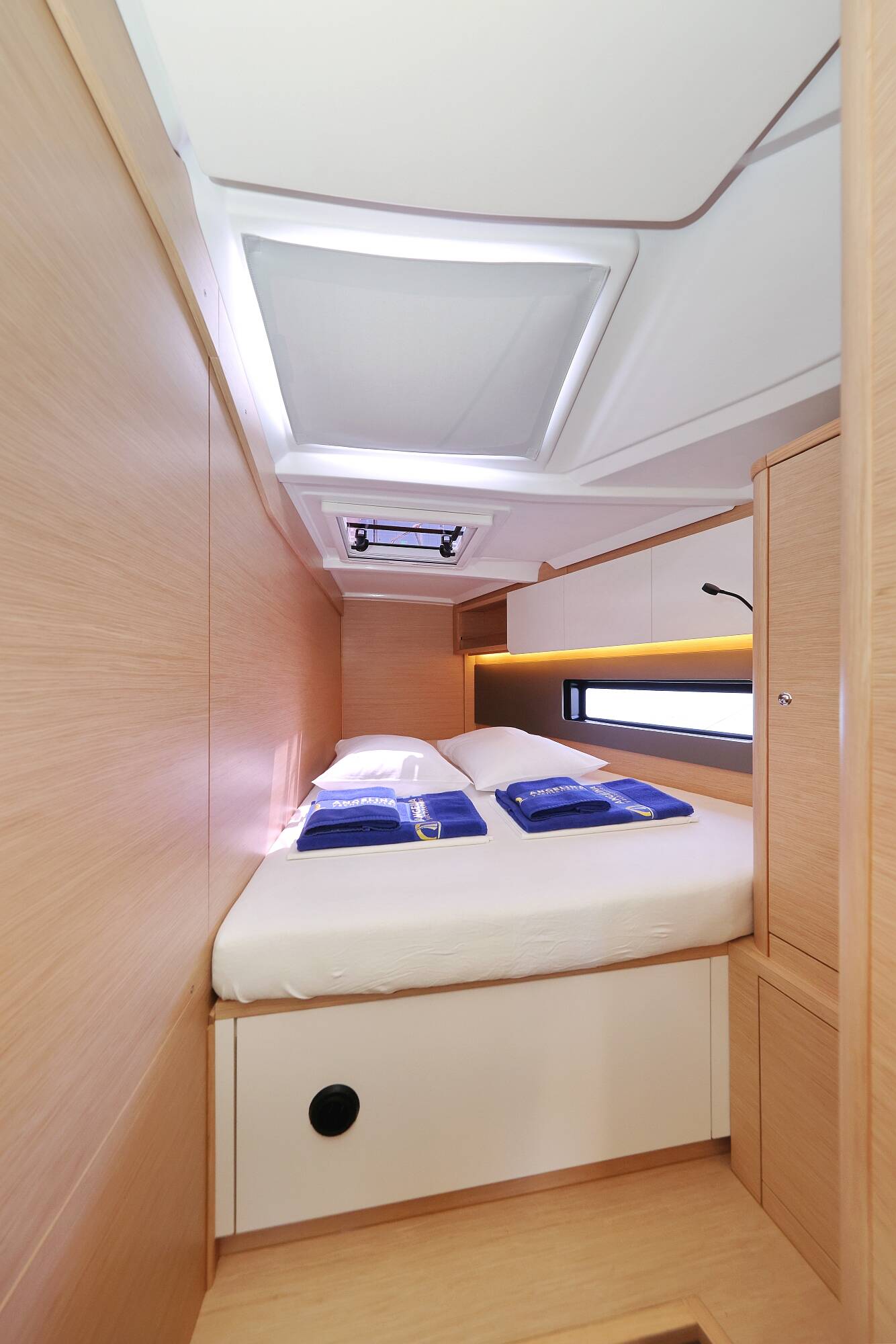 Sailing yacht Dufour 44 Soul