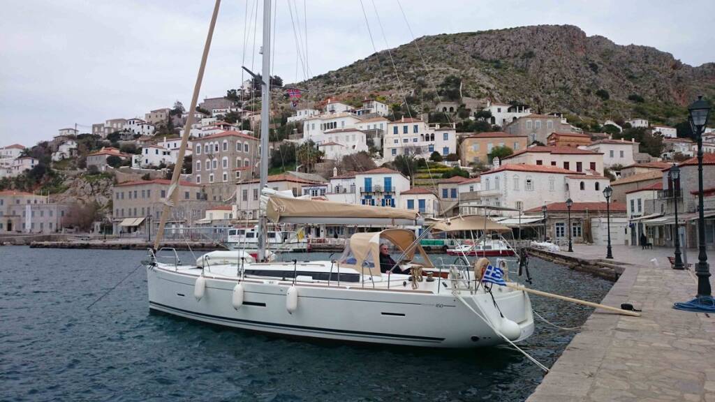 Sailing yacht Dufour 450 GL Maroussa