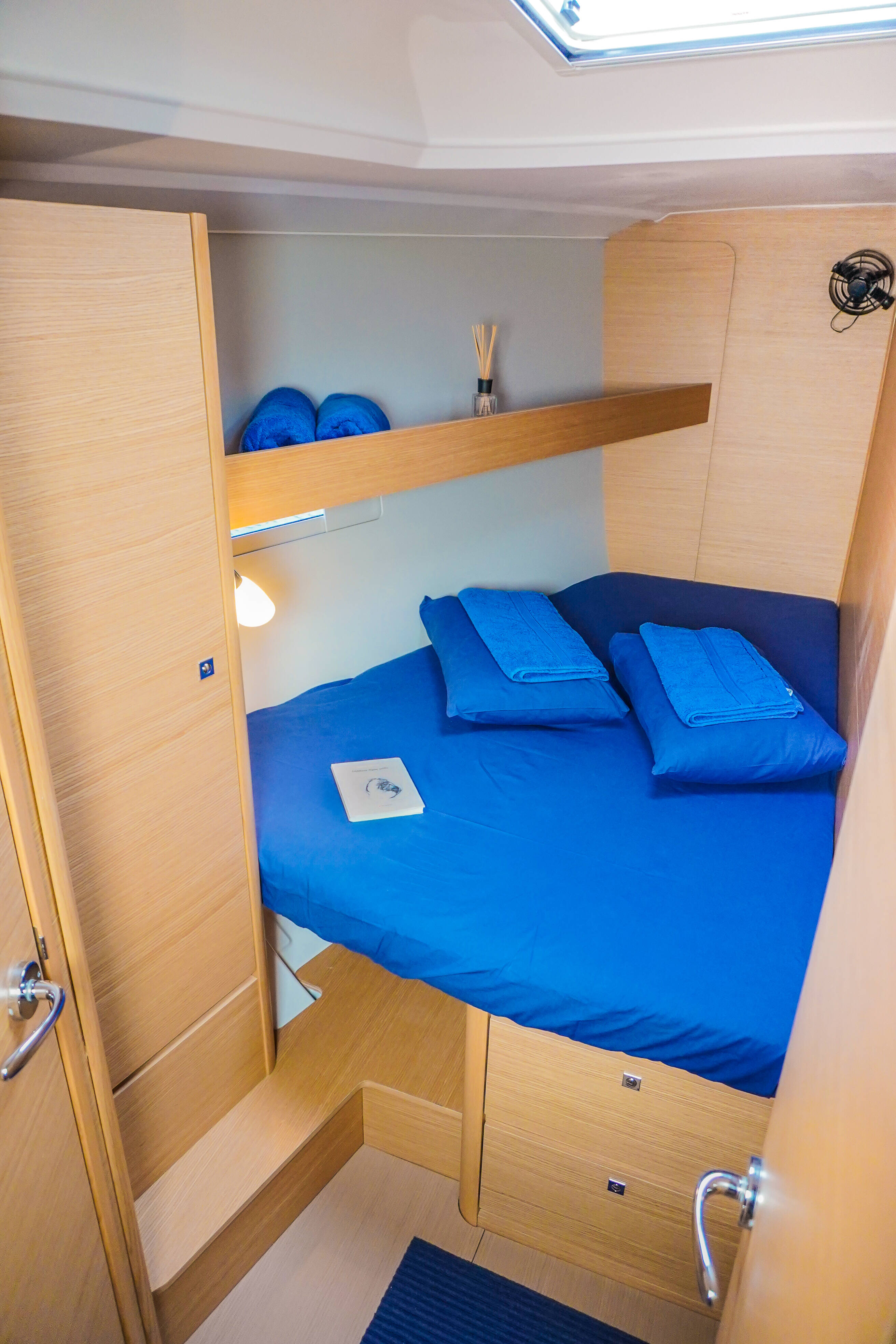 Sailing yacht Dufour 460 GL 