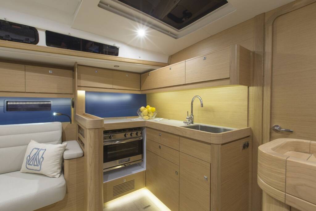 Segelyachten Dufour 460 GL Amigo