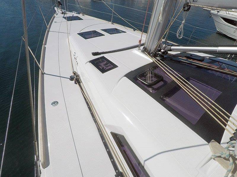 Sailing yacht Dufour 460 GL Petra