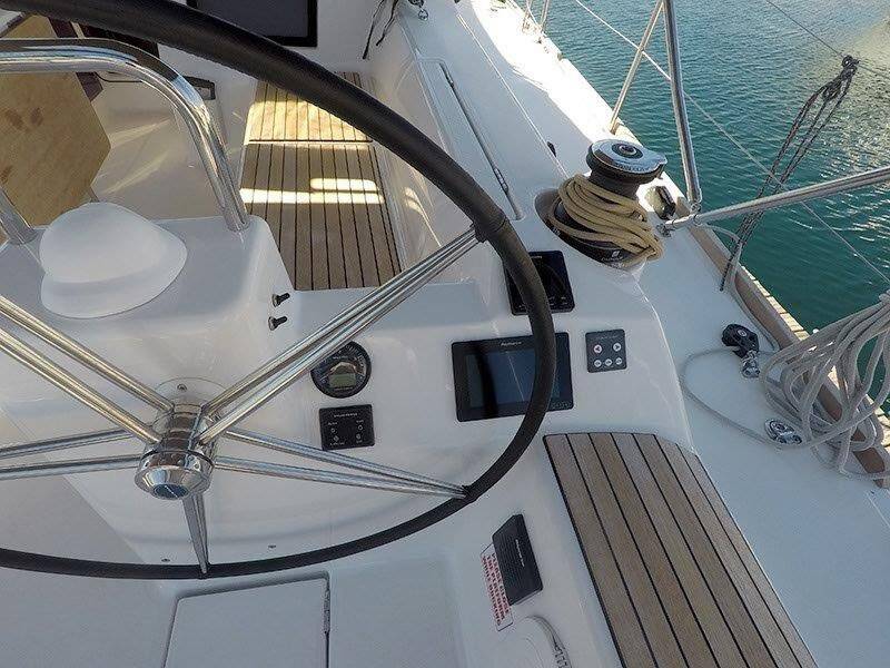 Sailing yacht Dufour 460 GL Petra