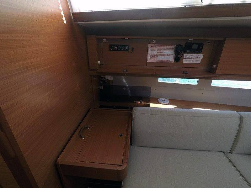 Sailing yacht Dufour 460 GL Petra