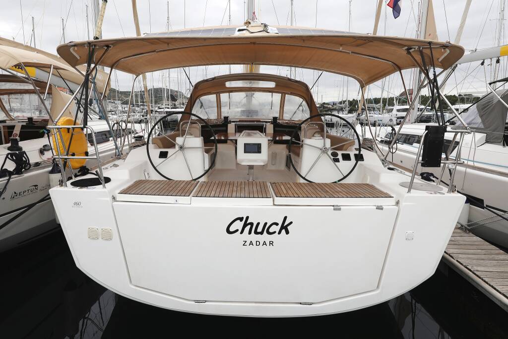 Sailing yacht Dufour 460 GL Chuck