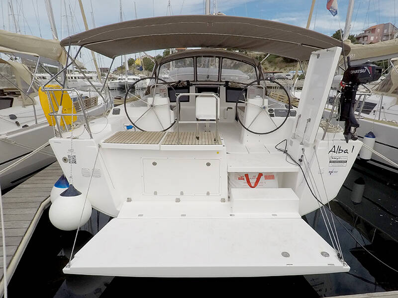 Segelyachten Dufour 460 GL Alba 1