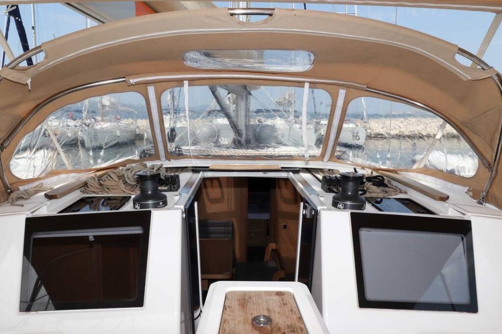 Sailing yacht Dufour 460 GL Eva
