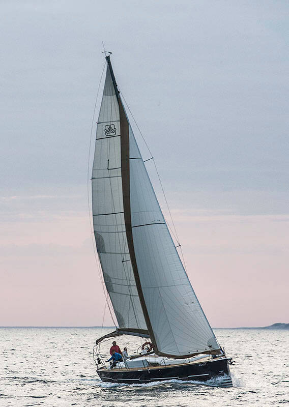 Sailing yacht Dufour 460 GL Sulaco