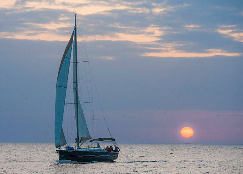 Sailing yacht Dufour 460 GL Sulaco