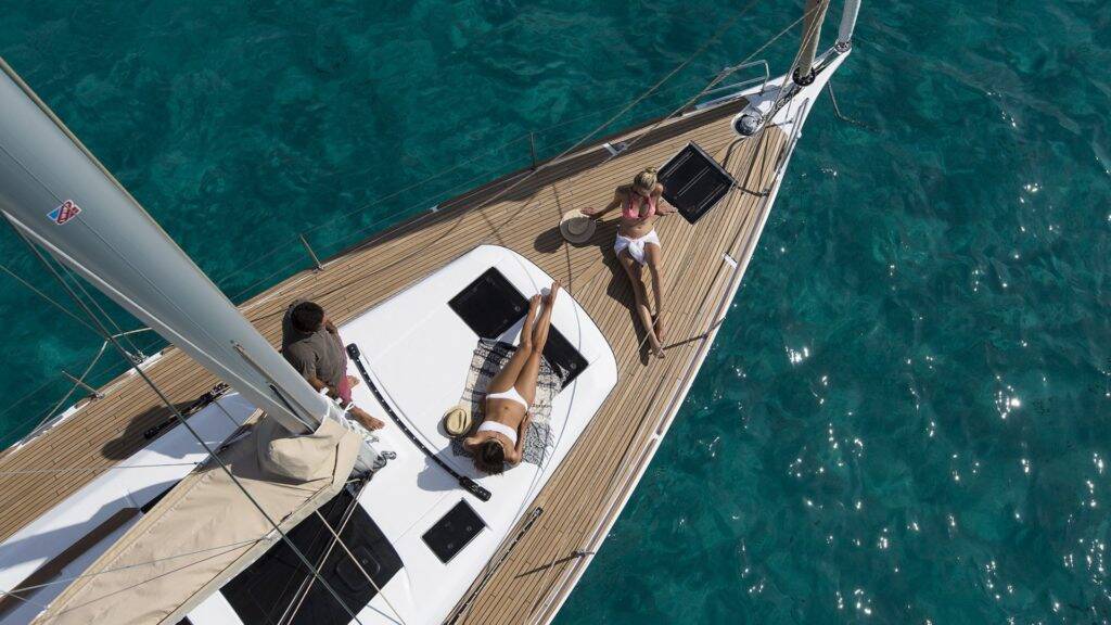 Sailing yacht Dufour 460 GL Kosmopolitan