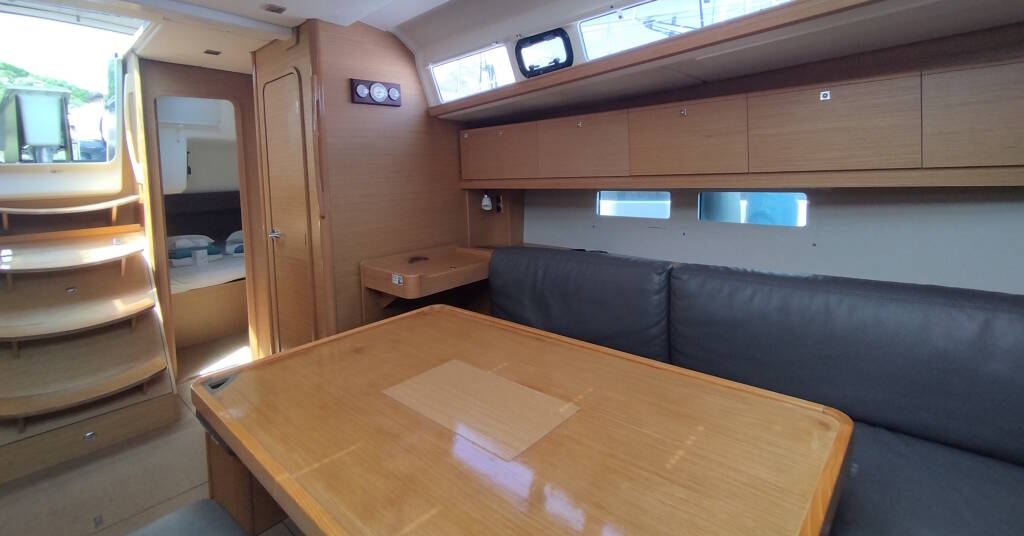 Sailing yacht Dufour 460 GL Abraxan