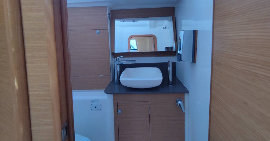 Sailing yacht Dufour 460 GL Abraxan