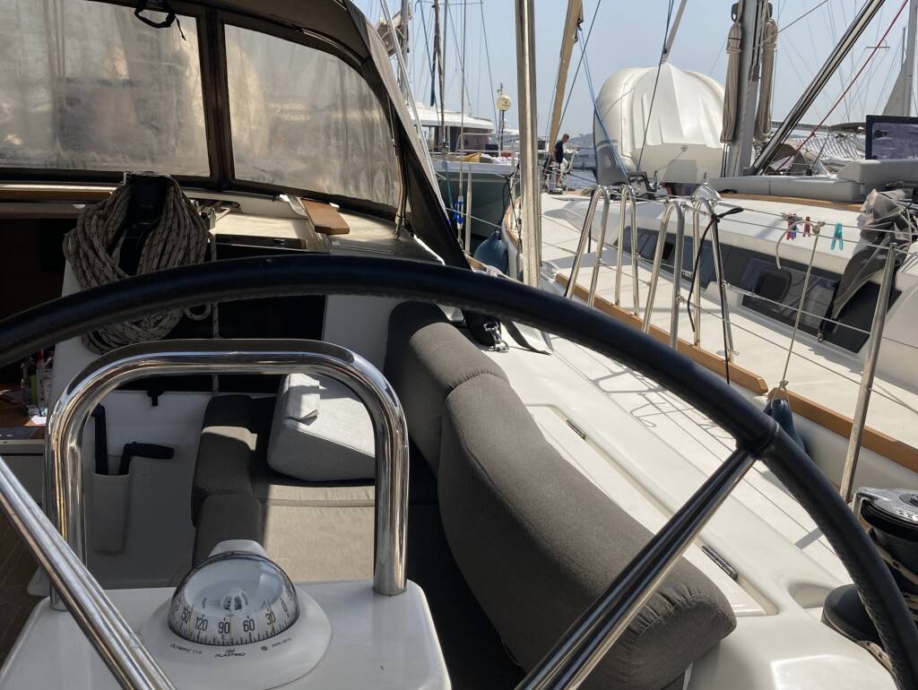 Segelyachten Dufour 460 GL Newt